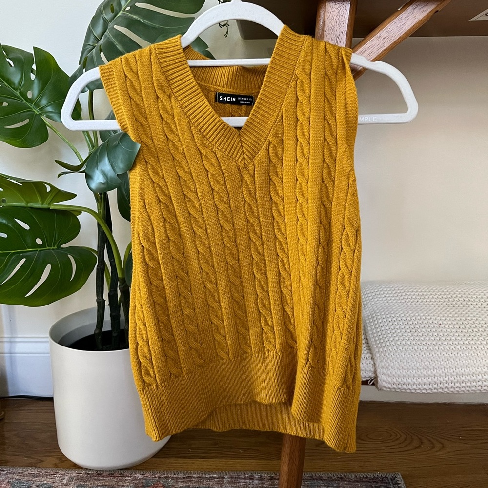 Gold Crop Sweater Vest